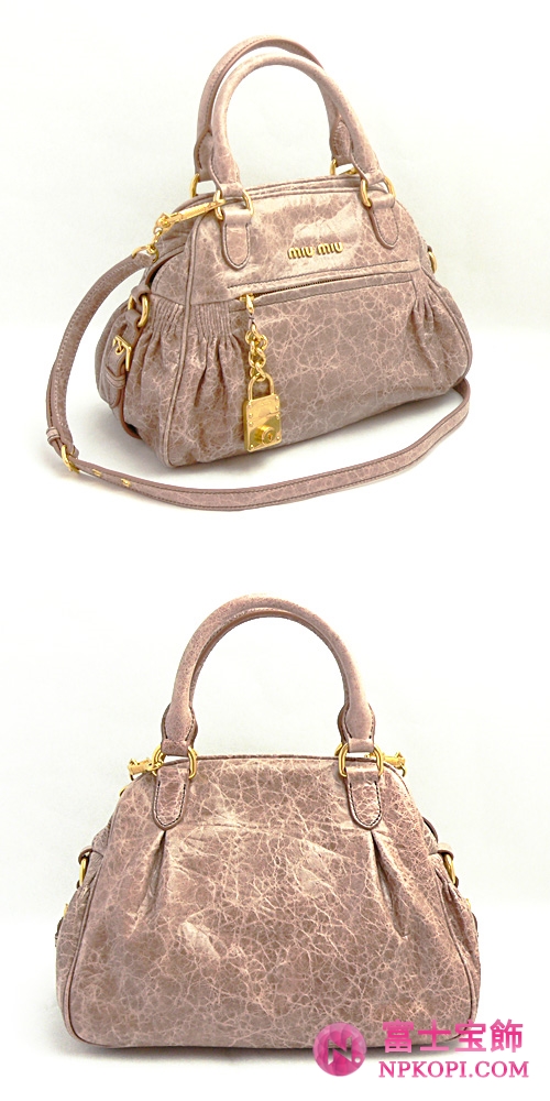 ミュウミュウ MIUMIU ハンドバッグ/ななめがけバッグ ショルダーストラップ付き 2WAY 南京錠チャーム ラムスキン チェリー（MUGHETTO）RT0439 NAPPA CHARM